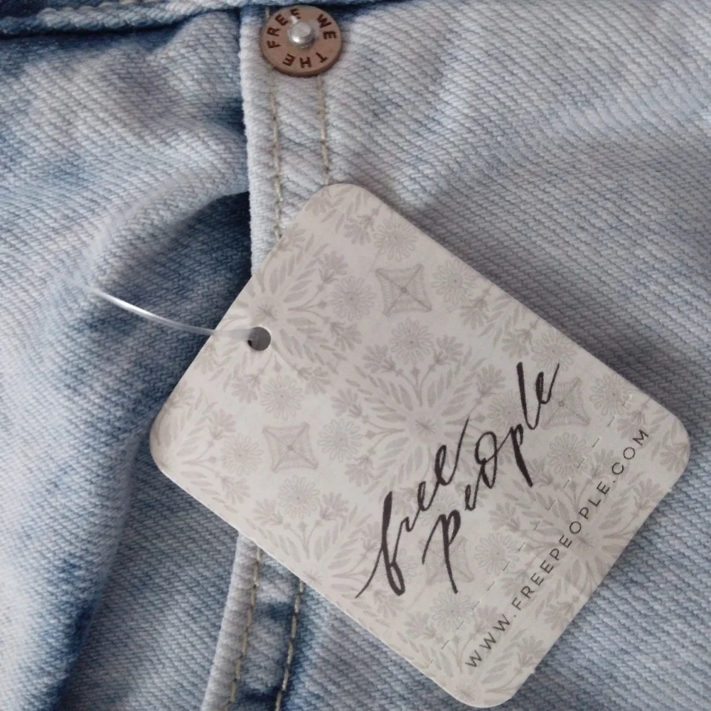 NWT Free People Tapered Baggy Boyfriend in Purple Rock - Picture 5 of 5